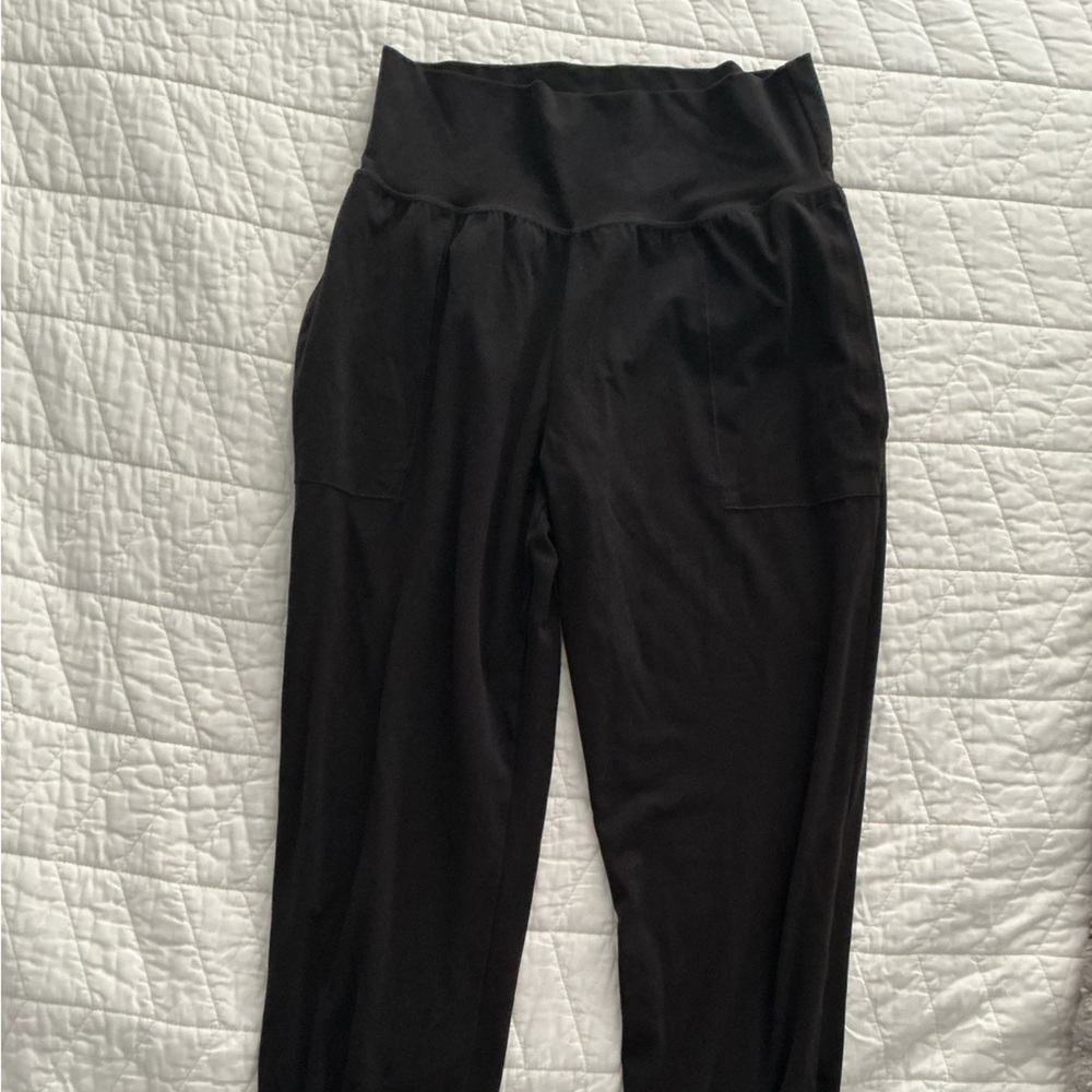 Athleta Women's Salutation Joggers size Medium Tall